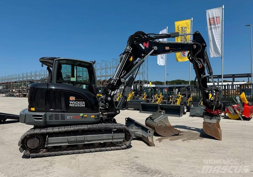 Wacker Neuson ET 90 Bageri gusjeničari