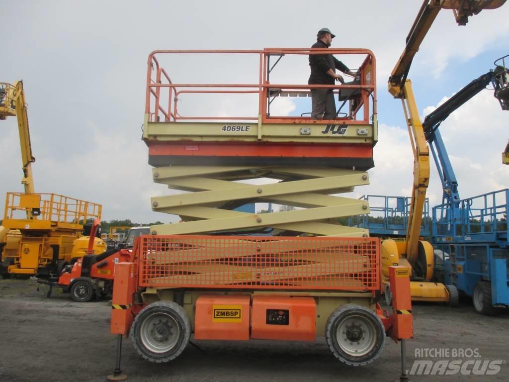 JLG 4069 LE Škaraste platforme