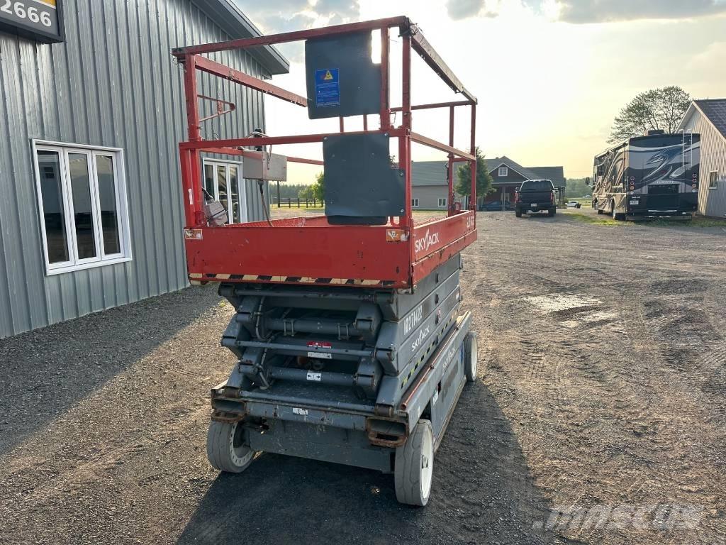 SkyJack SJ 4632 Škaraste platforme