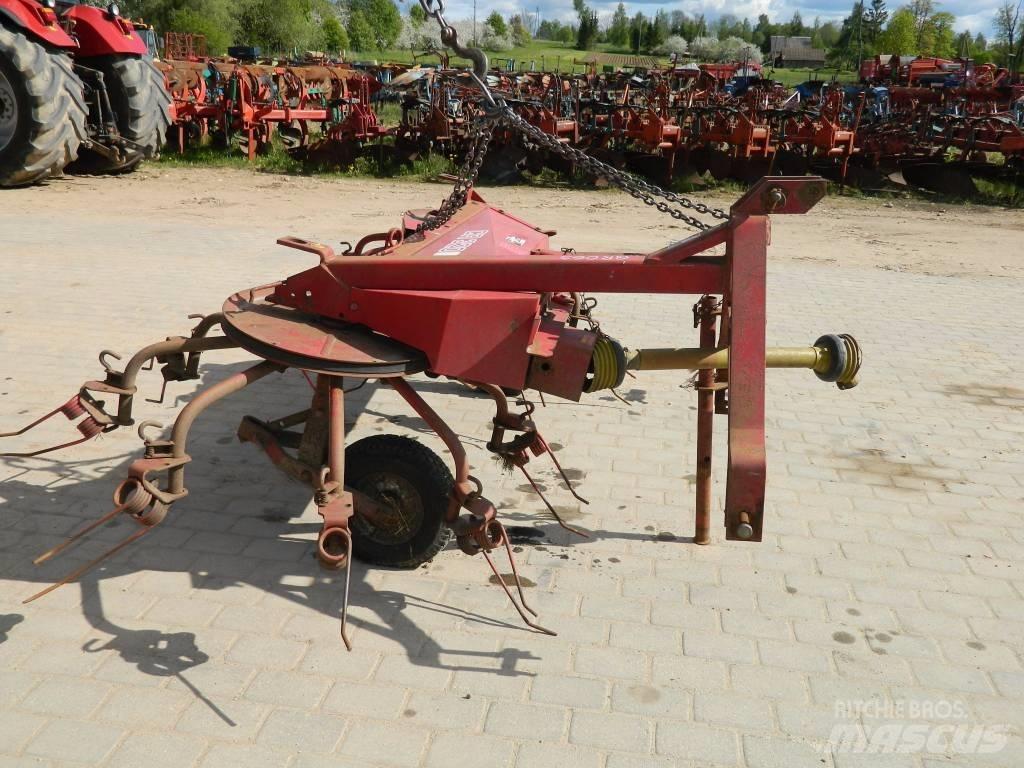 JF CR320 Okretači i sakupljači sijena