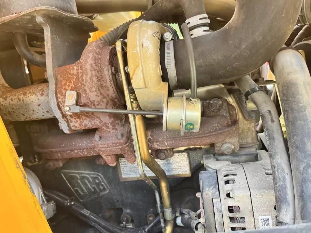 JCB 3 CX Utovarni rovokopači