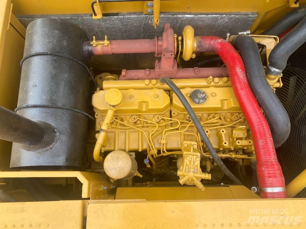 CAT 320 D Bageri gusjeničari