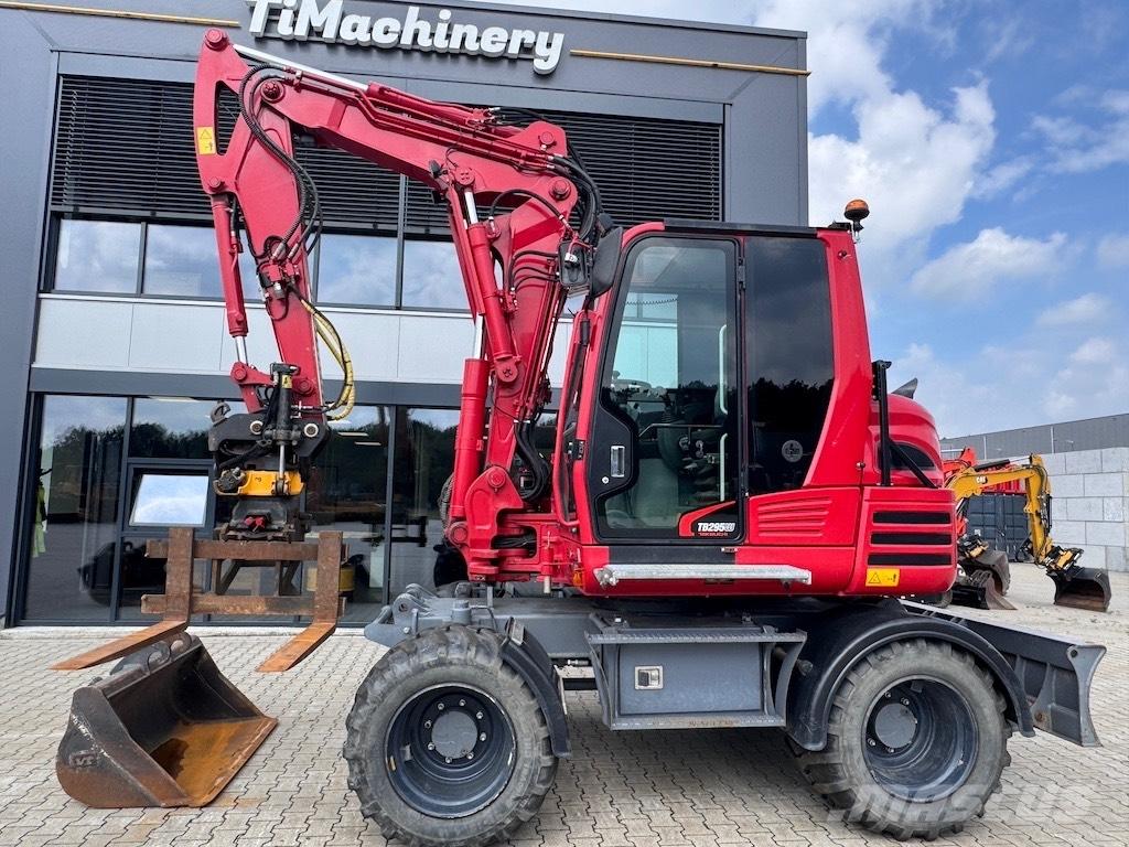 Takeuchi TB 295 W Bageri na kotačima