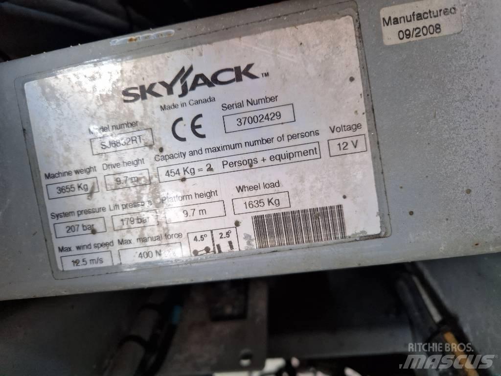 SkyJack SJ 6832 RT Škaraste platforme
