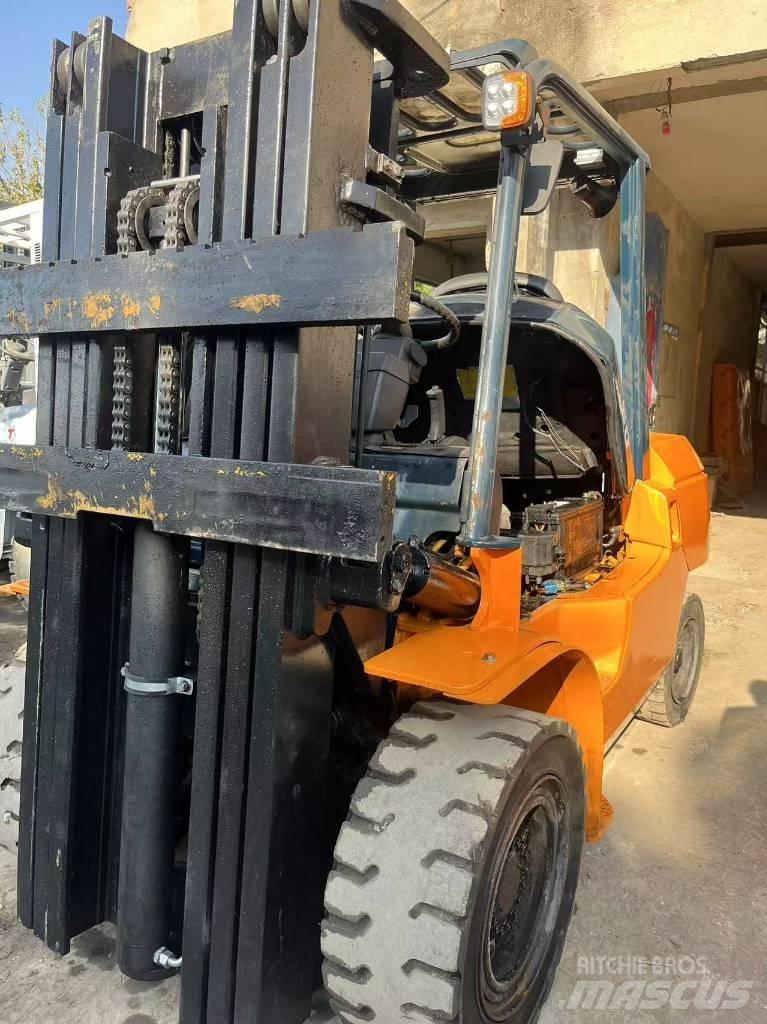 Toyota FD 50 Dizelski viličari