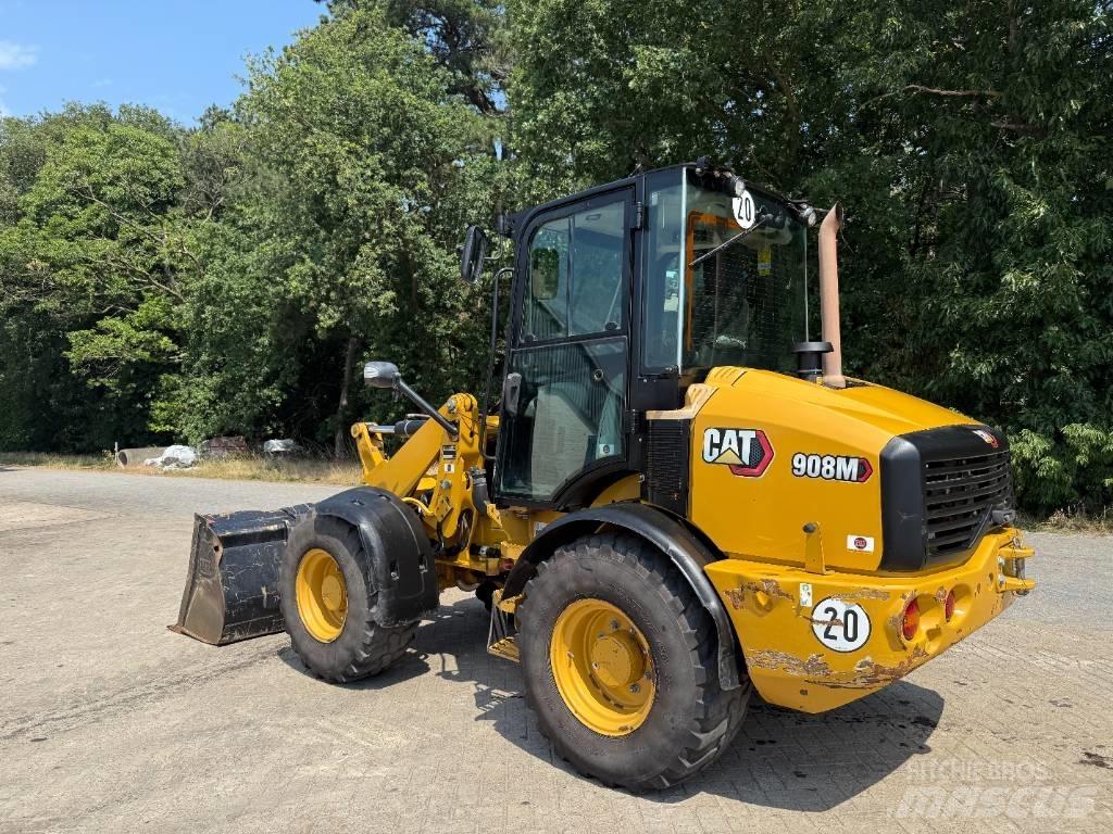 CAT 908 Utovarivači na kotačima