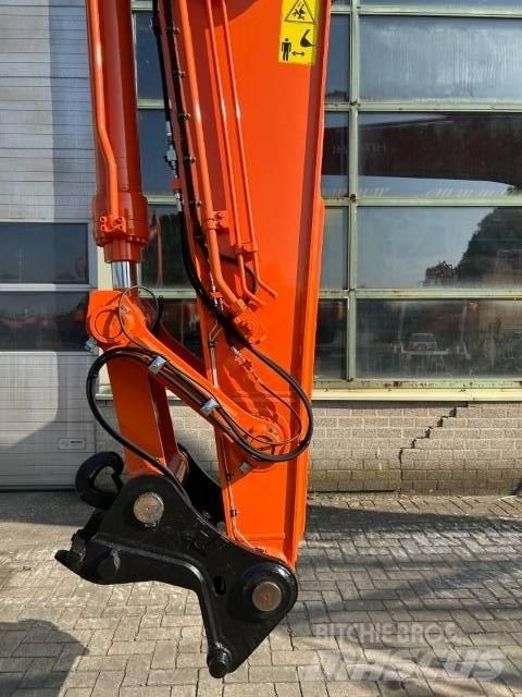 Hitachi ZX 290LCN-5B Bageri gusjeničari
