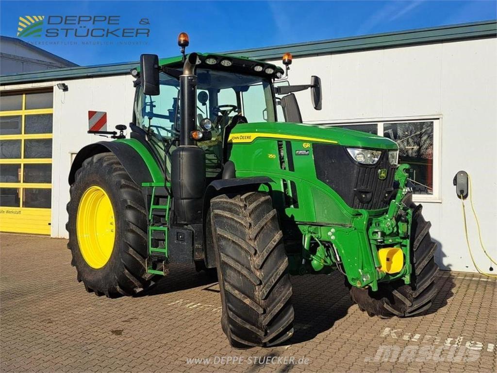 John Deere 6R 250 Traktori