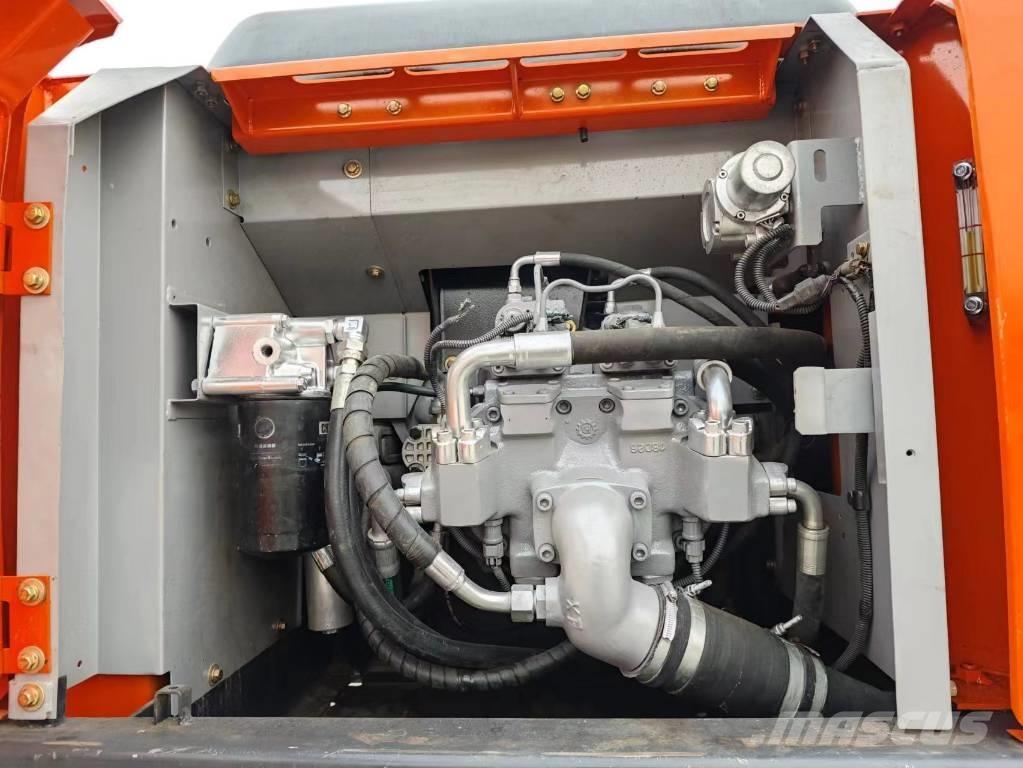 Hitachi ZX 200-6 Bageri gusjeničari