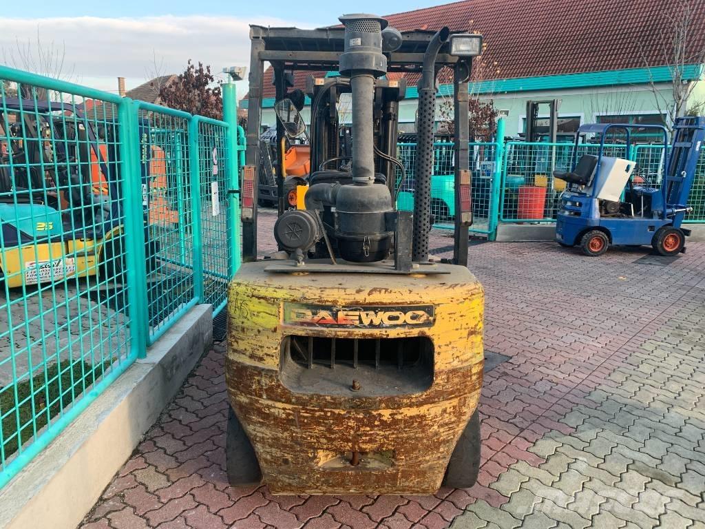 Daewoo D30S-3 V-3523 Dizelski viličari