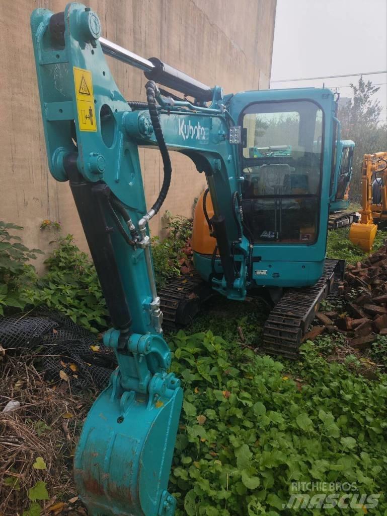 Kubota U 30 Mini bageri <7t