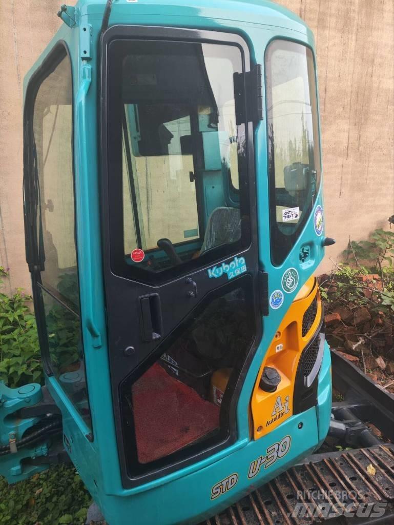 Kubota U 30 Mini bageri <7t