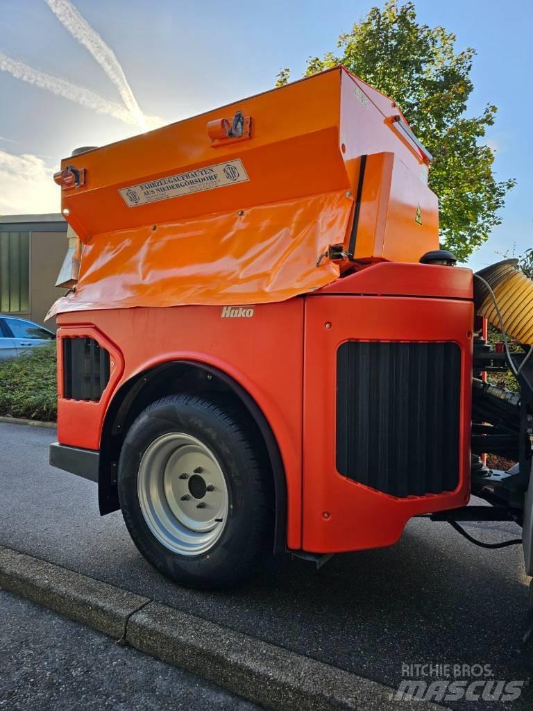 Hako Citymaster 1650 Vozila za prijevoz opreme za rad