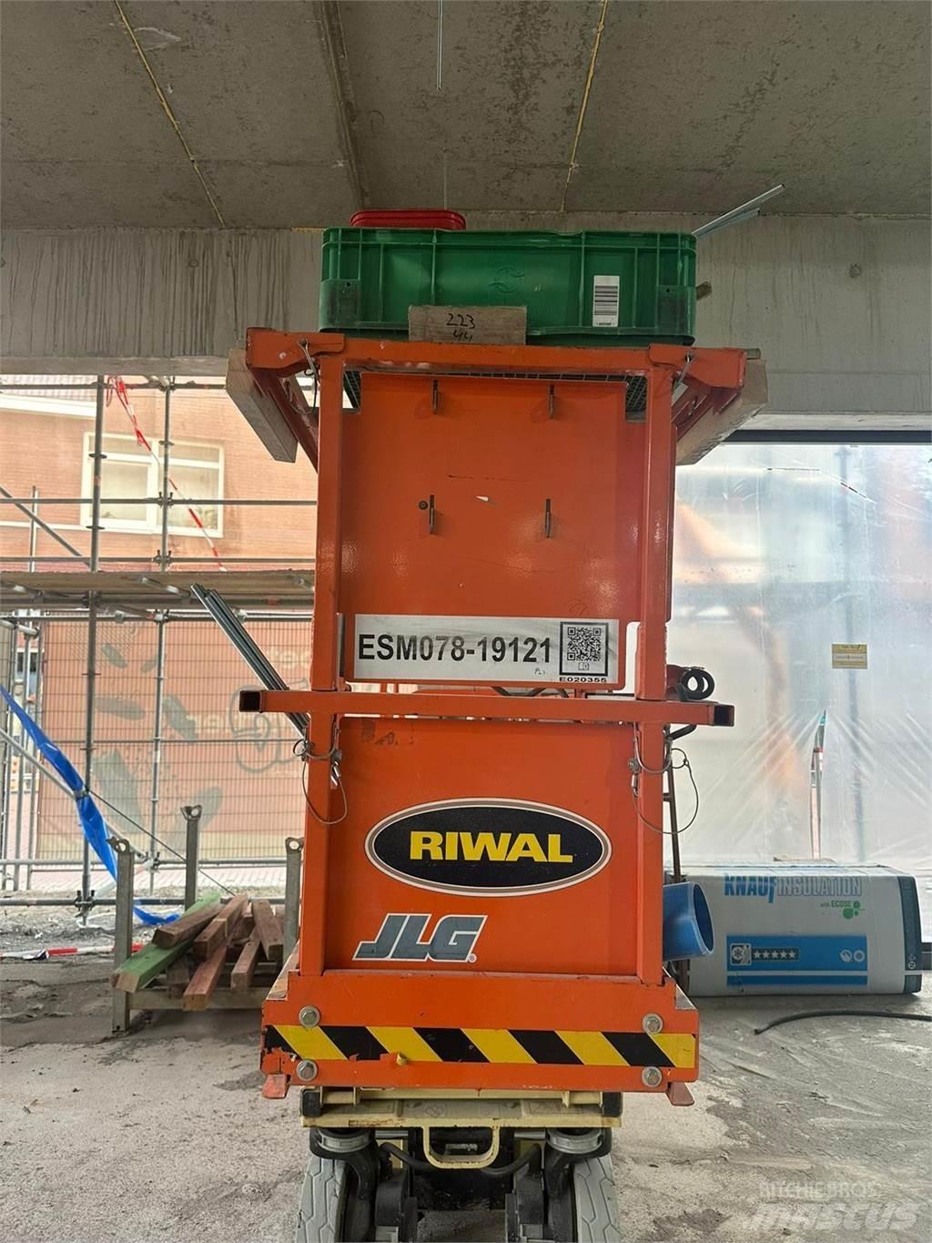 JLG 1930ES Škaraste platforme