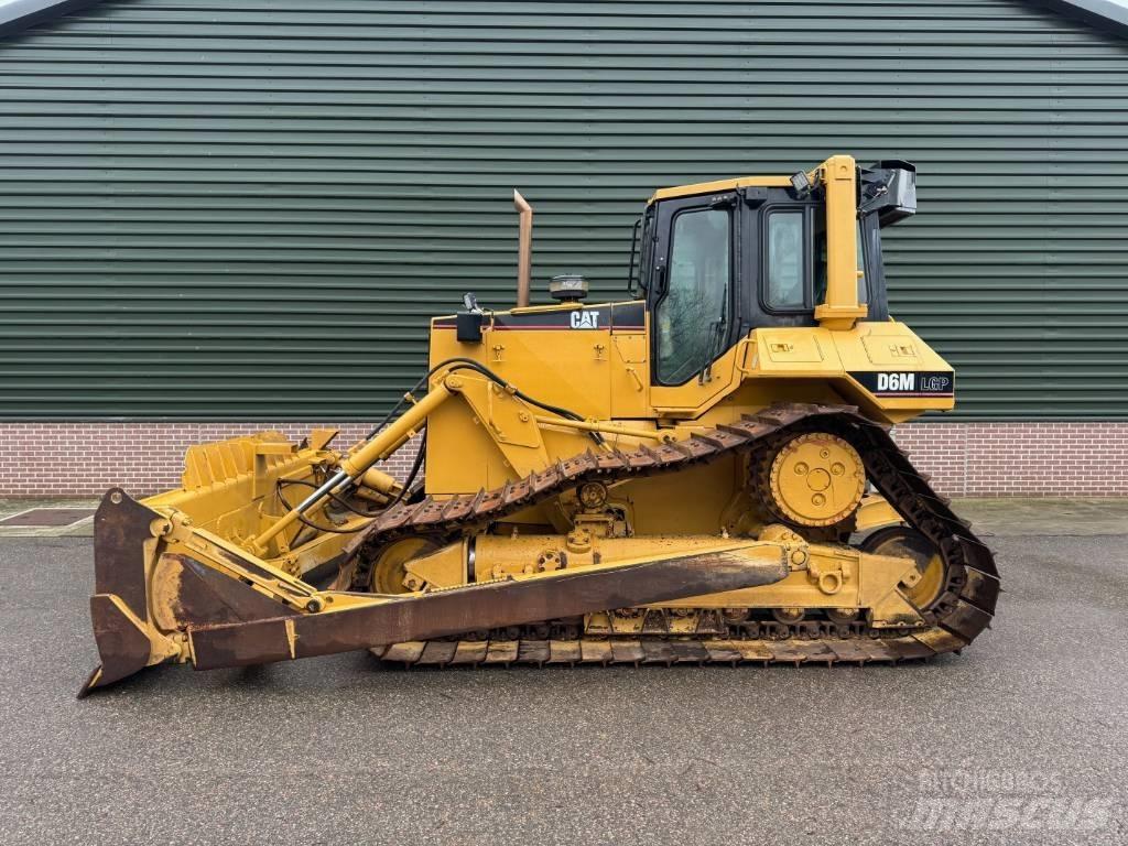 CAT D 6 M LGP Buldožeri gusjeničari