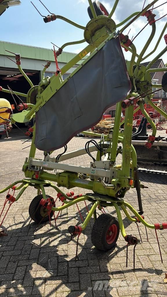 CLAAS Volto 770 Okretači i sakupljači sijena