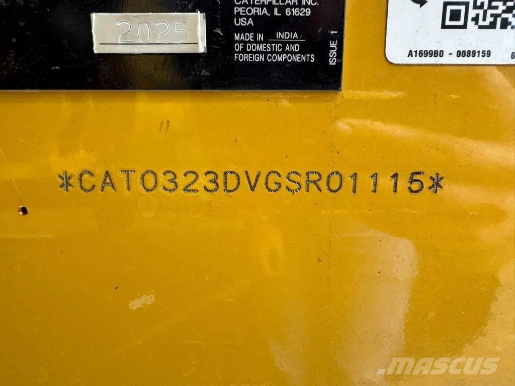 CAT 323D3 Bageri gusjeničari