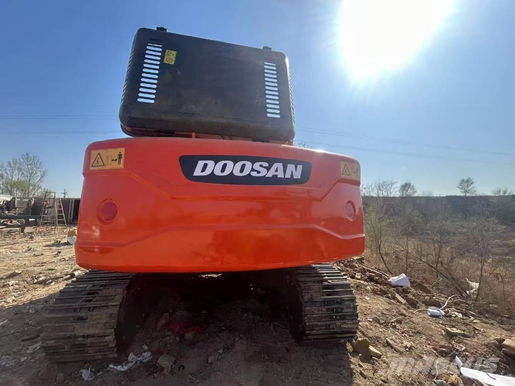 Doosan DX225LC-9C Bageri gusjeničari