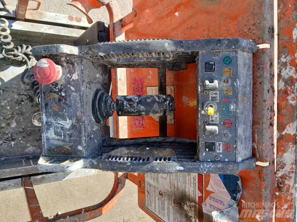 JLG 1930 ES Škaraste platforme