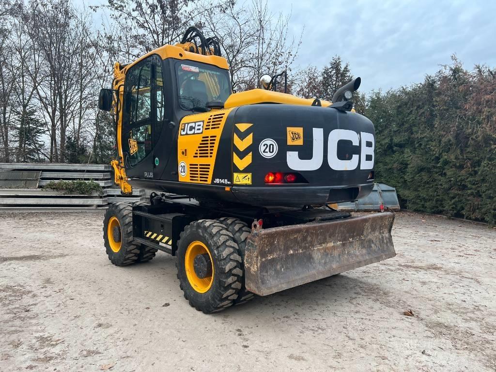 JCB JS 145 W+ TT4i Bageri na kotačima