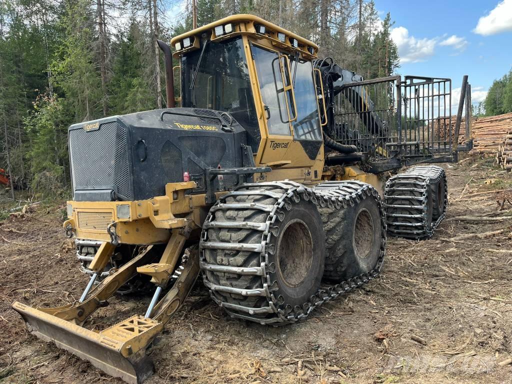 Tigercat 1085 Forvarderi