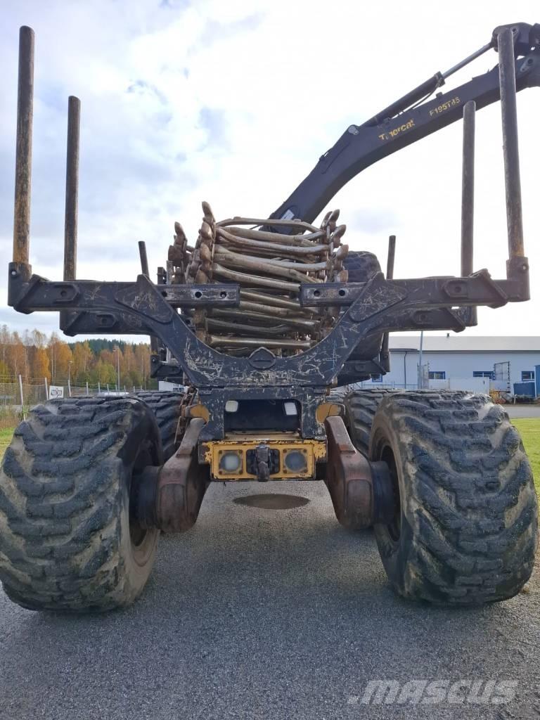 Tigercat 1085 Forvarderi