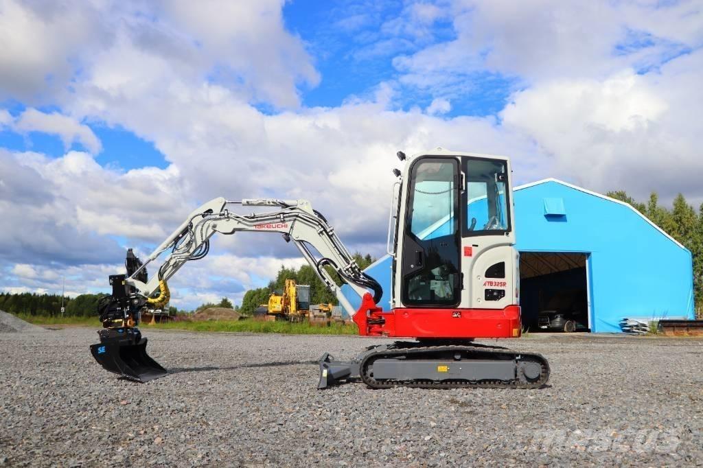 Takeuchi TB325R Mini bageri <7t