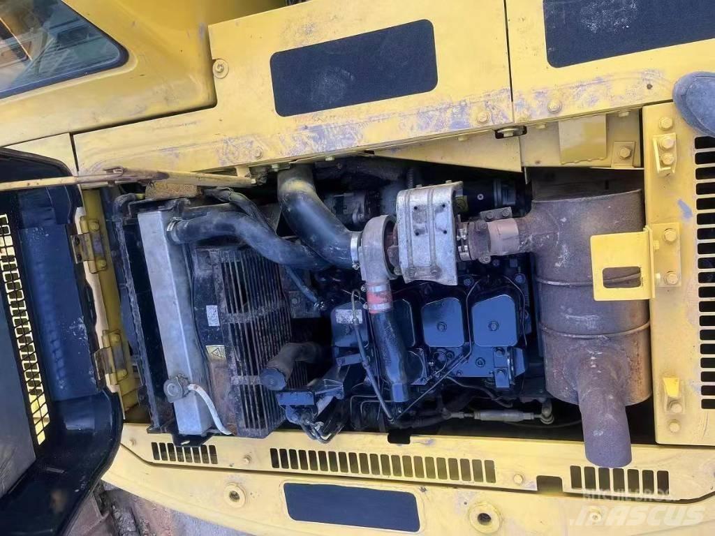 Komatsu PC120-6 Bageri gusjeničari