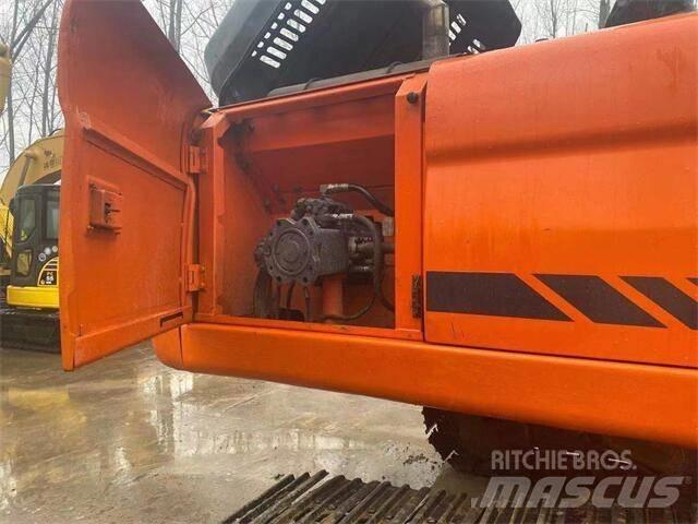 Doosan DX300LC Bageri gusjeničari