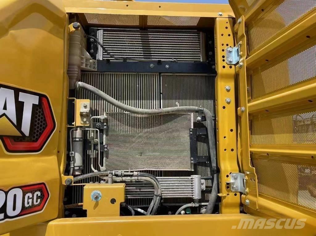 CAT 320GC Bageri gusjeničari