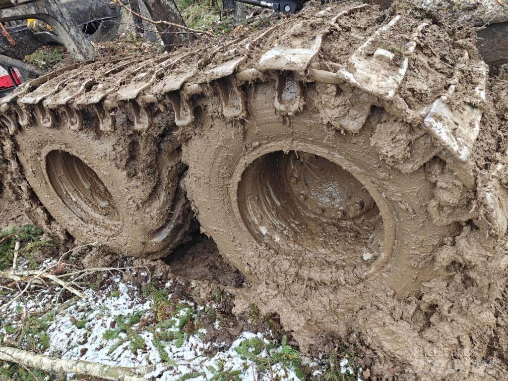 Komatsu 845 Forvarderi