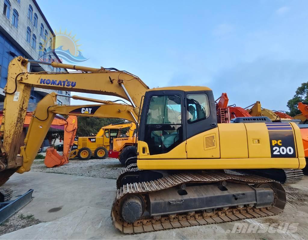 Komatsu PC 200-7 Bageri gusjeničari