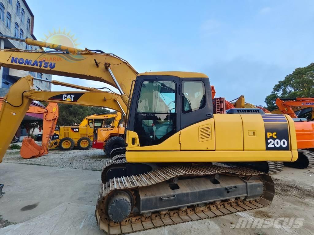 Komatsu PC 200-7 Bageri gusjeničari