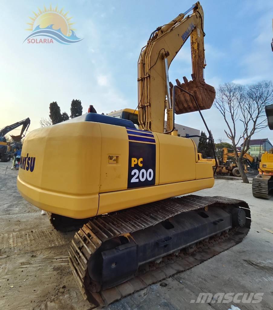 Komatsu PC 200-7 Bageri gusjeničari