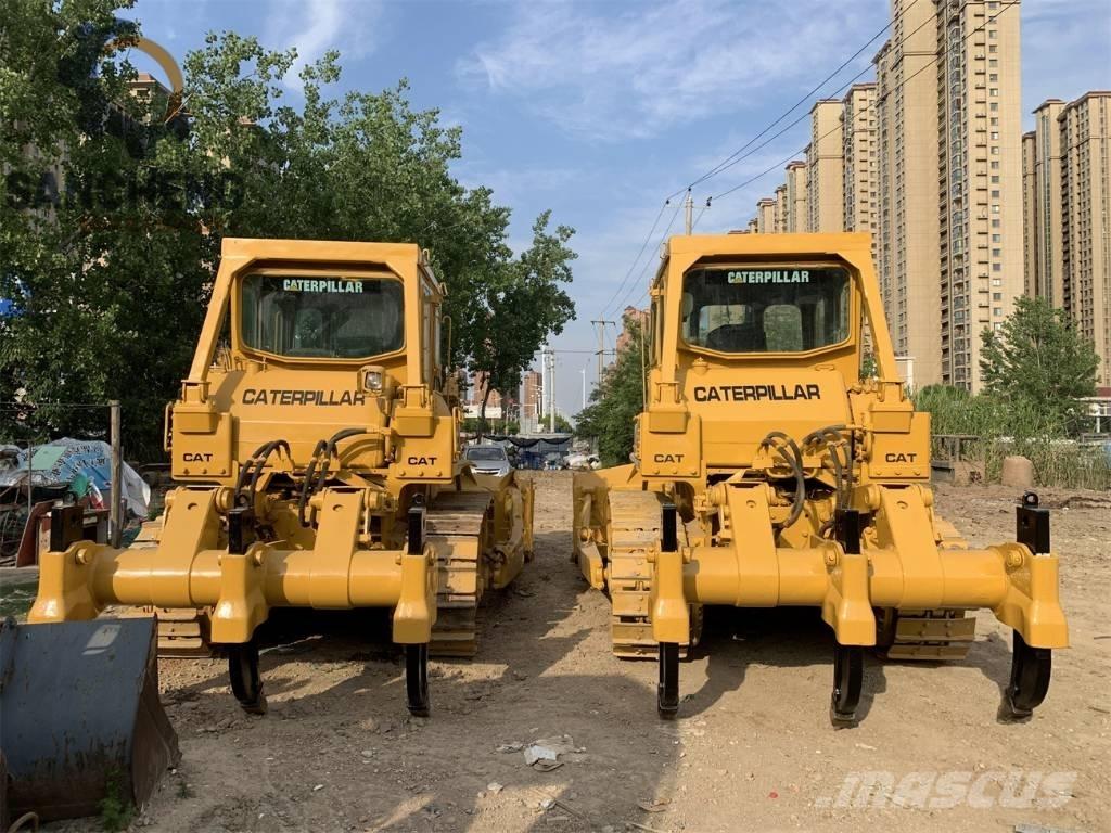 CAT D7G Buldožeri gusjeničari