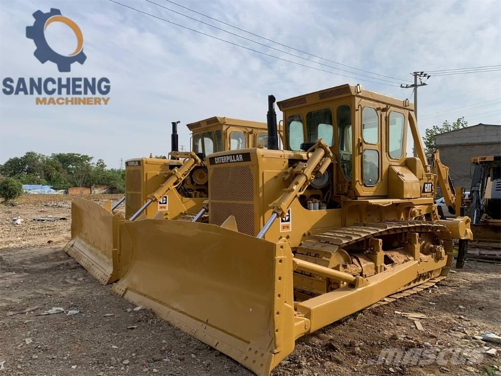 CAT D7G Buldožeri gusjeničari