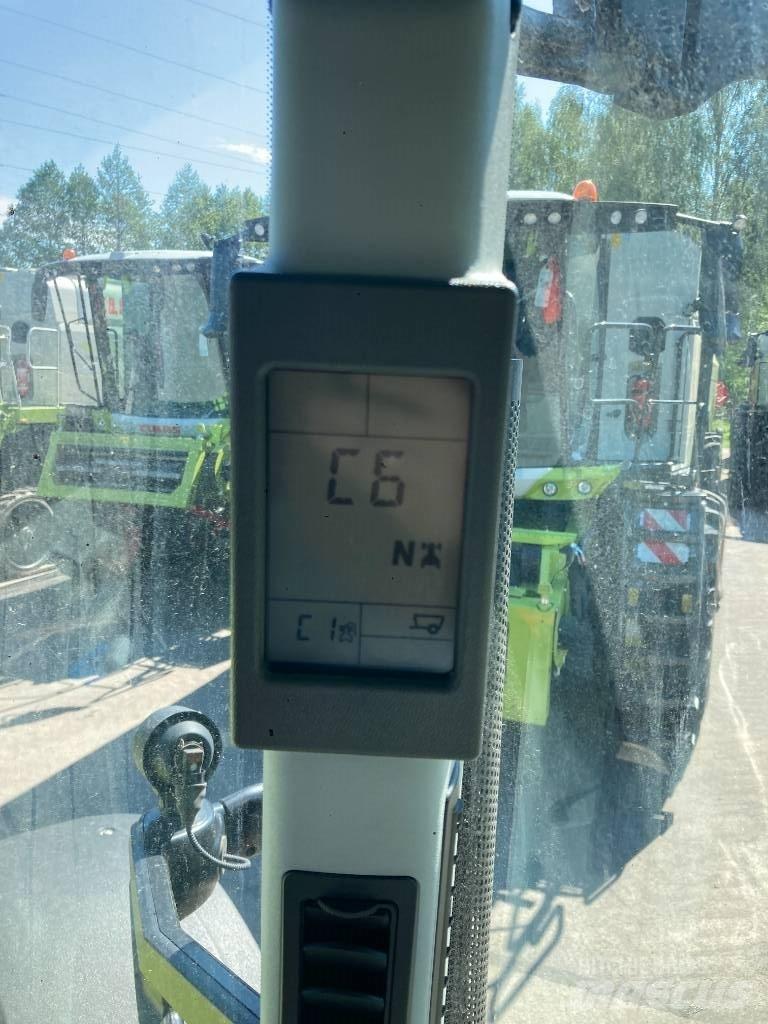 CLAAS Axion 830 CIS Traktori