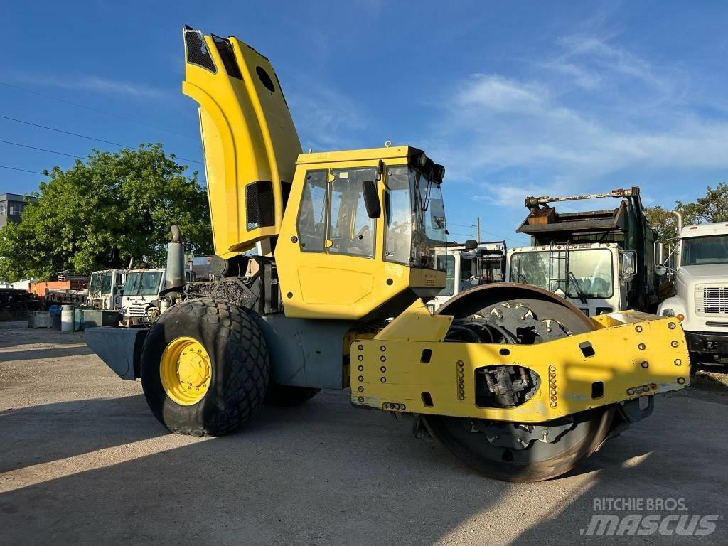 Bomag BW 219 D H-4 Valjci sa jednim bubnjem
