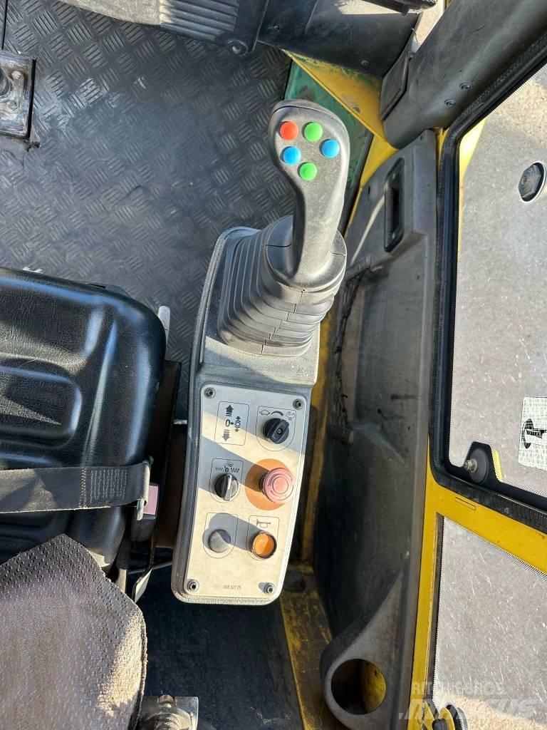 Bomag BW 219 D H-4 Valjci sa jednim bubnjem
