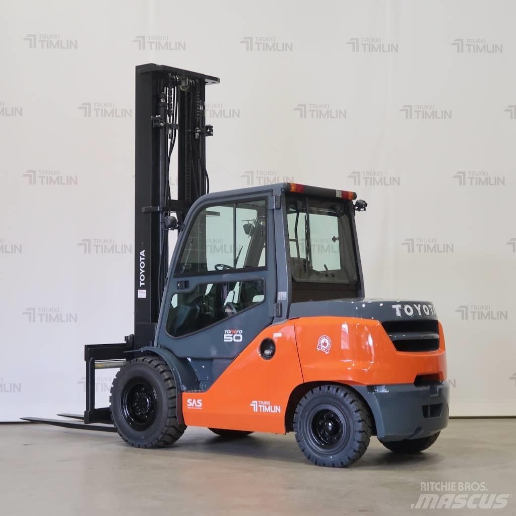Toyota 40-8FD50N Dizelski viličari