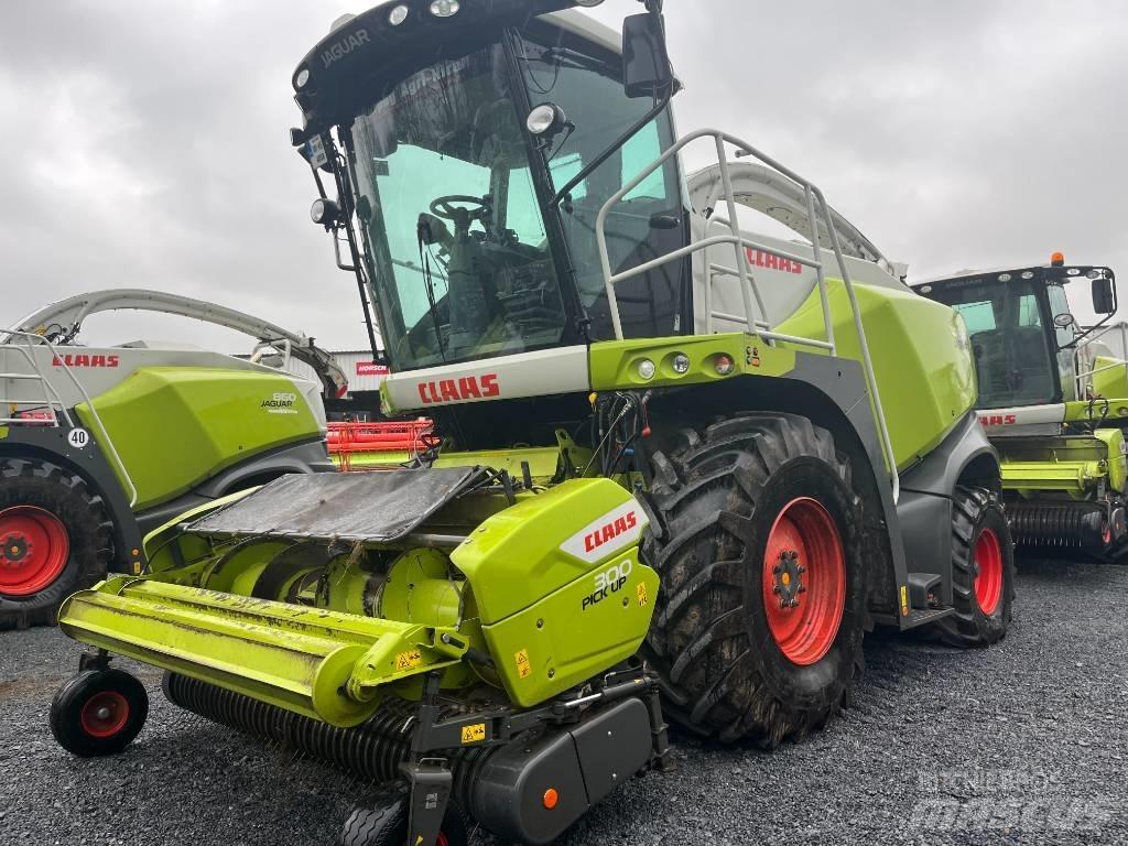 CLAAS Jaguar 840 Strojevi za krmu na vlastiti pogon