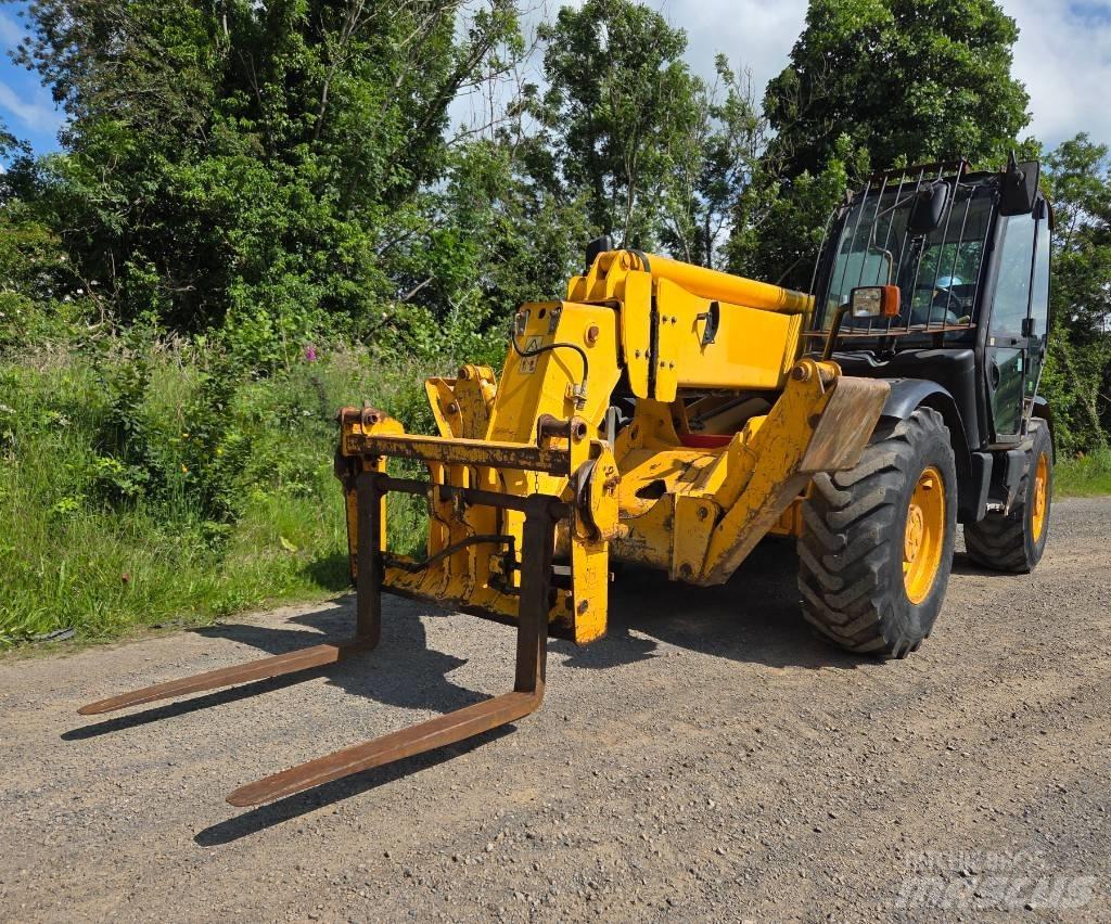 JCB 535-140 Teleskopski viličari
