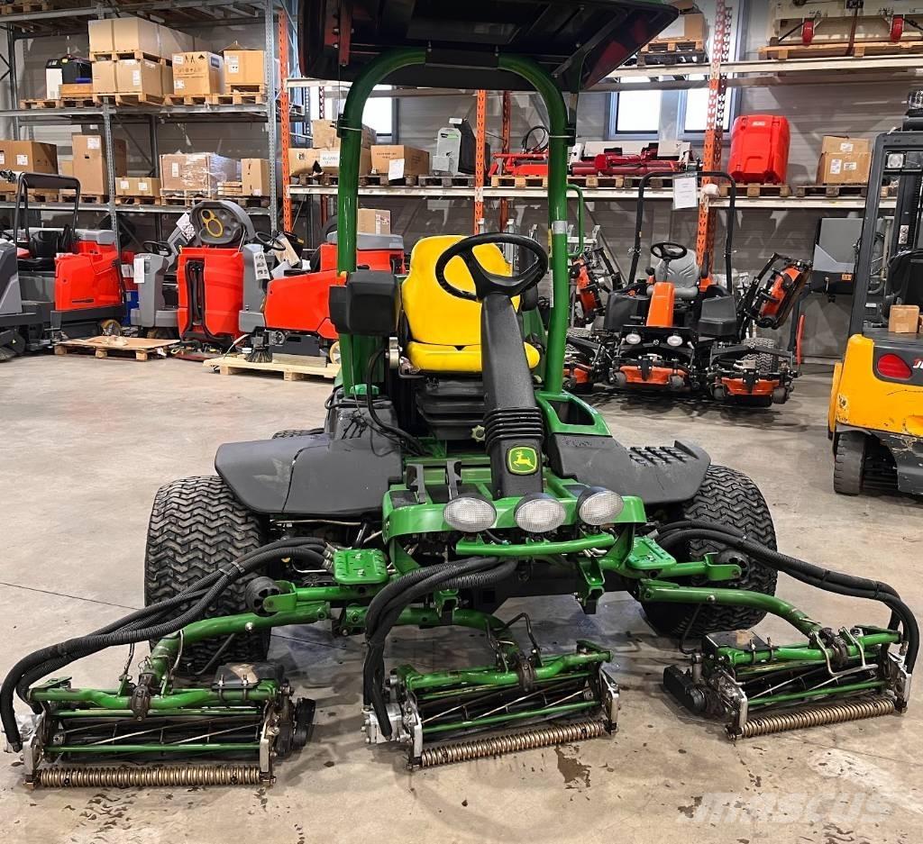 John Deere 7500A Kosilice za otvoren prostor