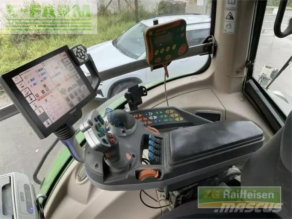 Fendt 828 vario Traktori