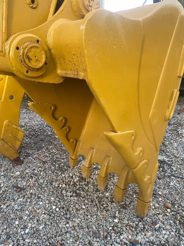 CAT 320 C L Bageri gusjeničari
