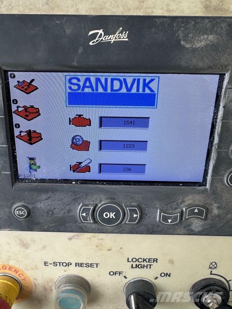 Sandvik QJ 241 Mobilne drobilice