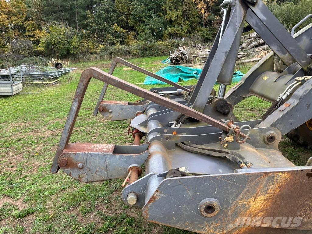 Volvo BL 71 Utovarni rovokopači