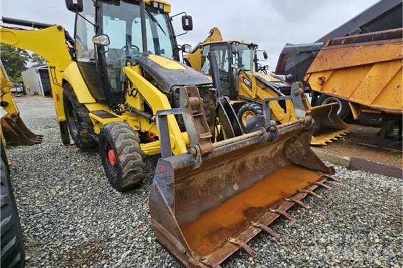CAT 422E TLB Utovarni rovokopači