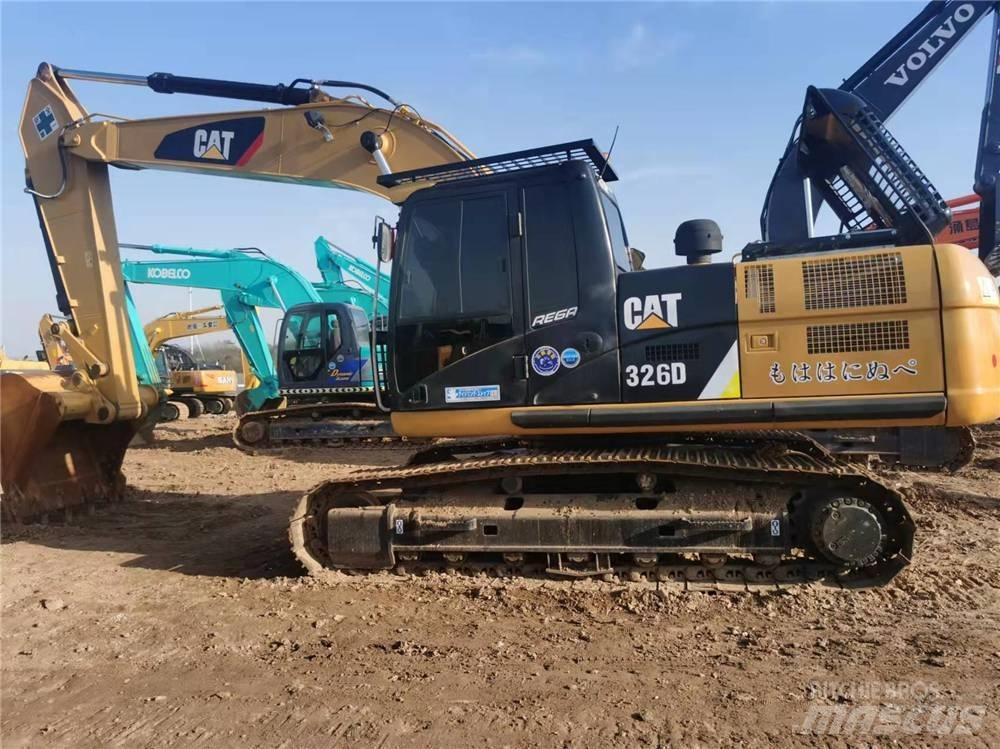 CAT 326D Bageri gusjeničari
