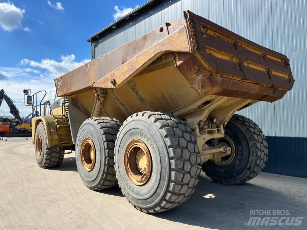 CAT 740 Zglobni demperi